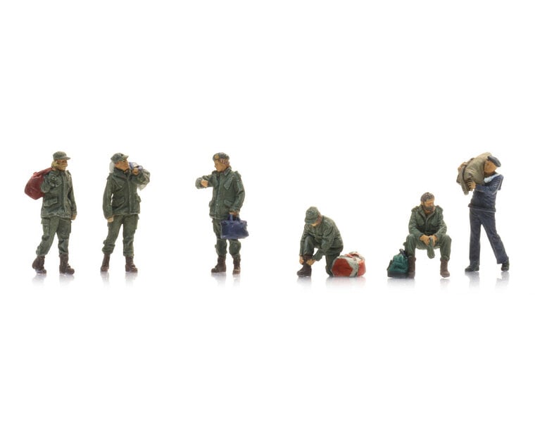 Conscripts on leave awaiting train