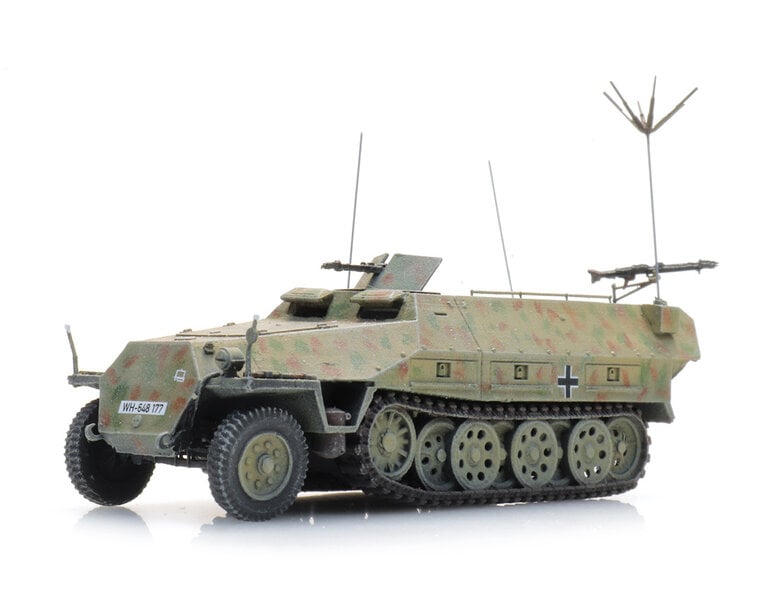 Wehrmacht Sdkfz 251/3 Ausf. D camo