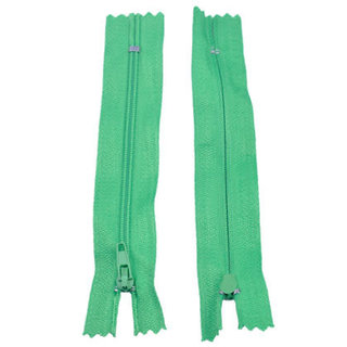 Kunststof rits, niet deelbaar ± 19cm