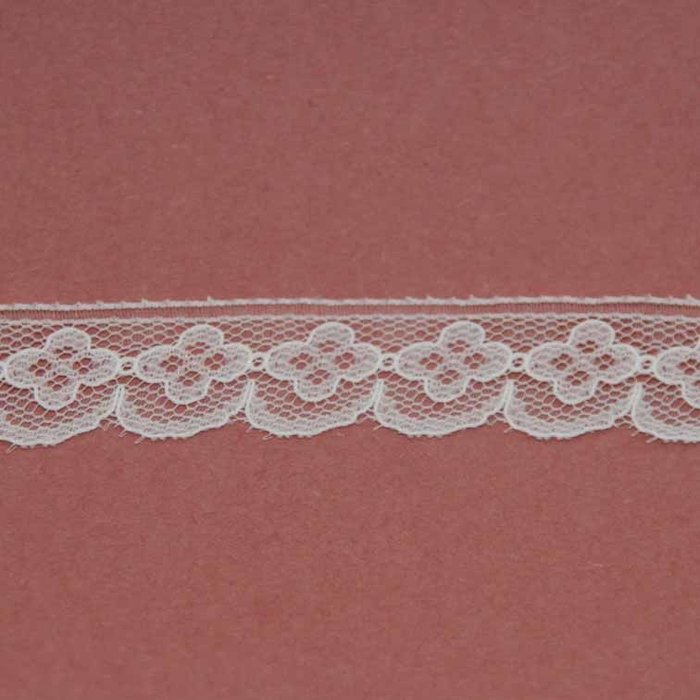 Kant wit smal bloemetje (per meter)