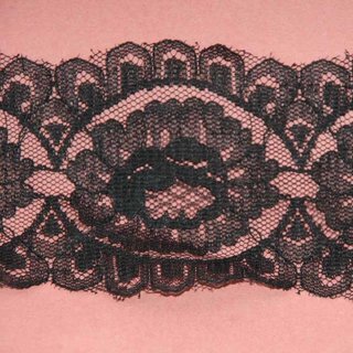 Kant zwart breed bloemetje (per meter)