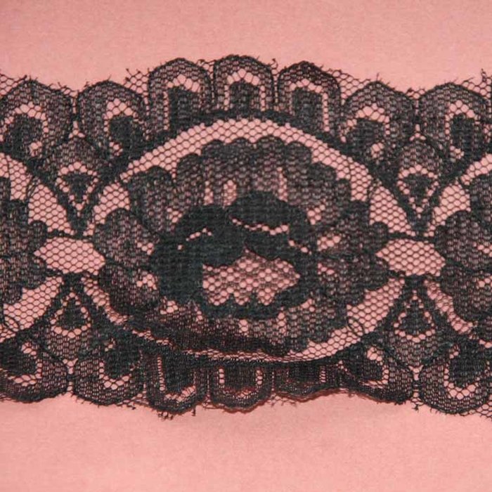 Kant zwart breed bloemetje (per meter)