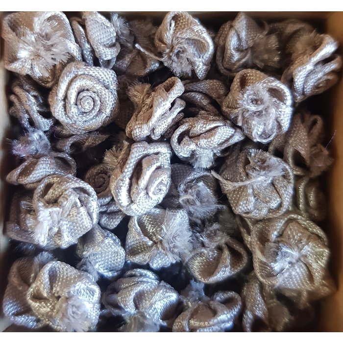 Stoffen roosjes (per stuk)