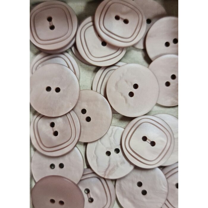 Knopen oudroze vierkant detail 22mm