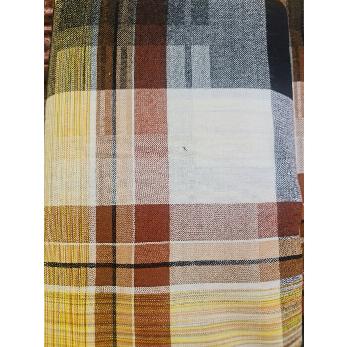 Stof flanel overhemden 1.40 breed per meter