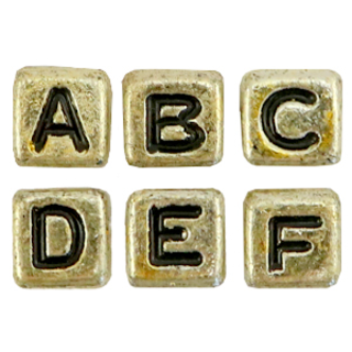 Gouden letterkralen vierkant acryl mix zakje 50st