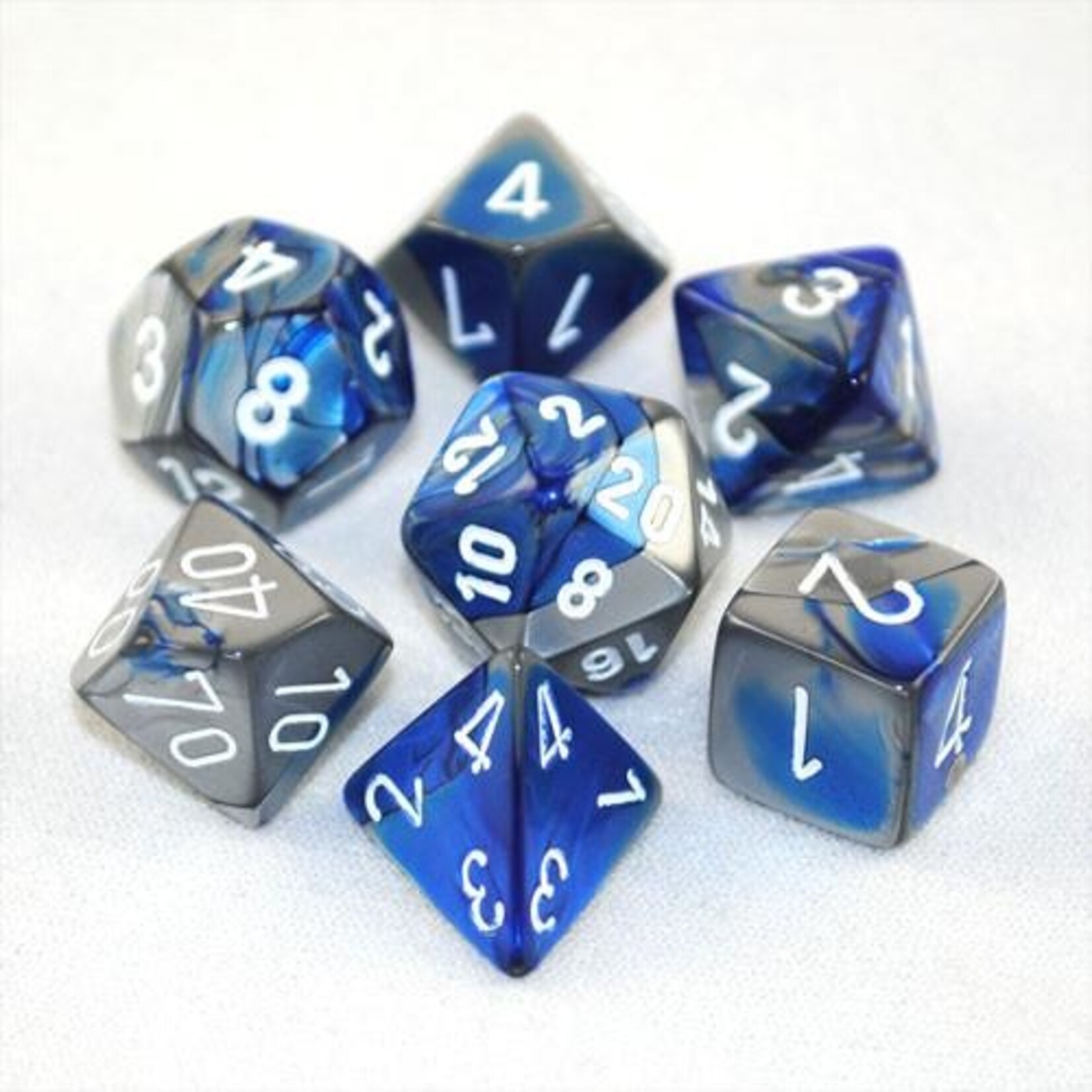 Chessex Chessex 7-Die set Gemini - Blue-Steel/White