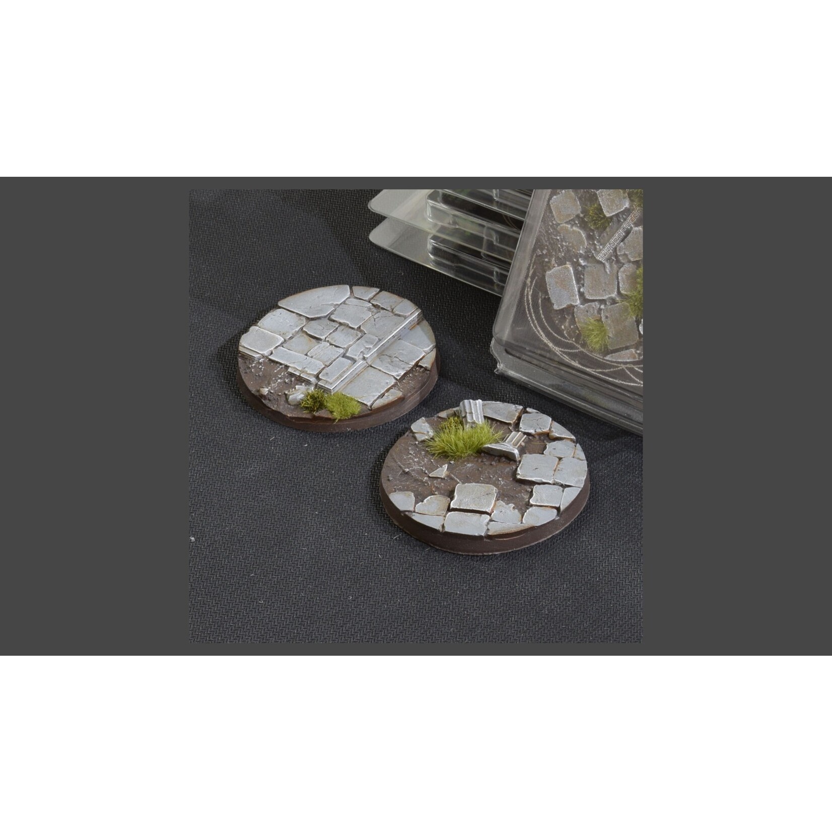 Gamers Grass Temple Bases Pre-Painted (2x 60mm Round)