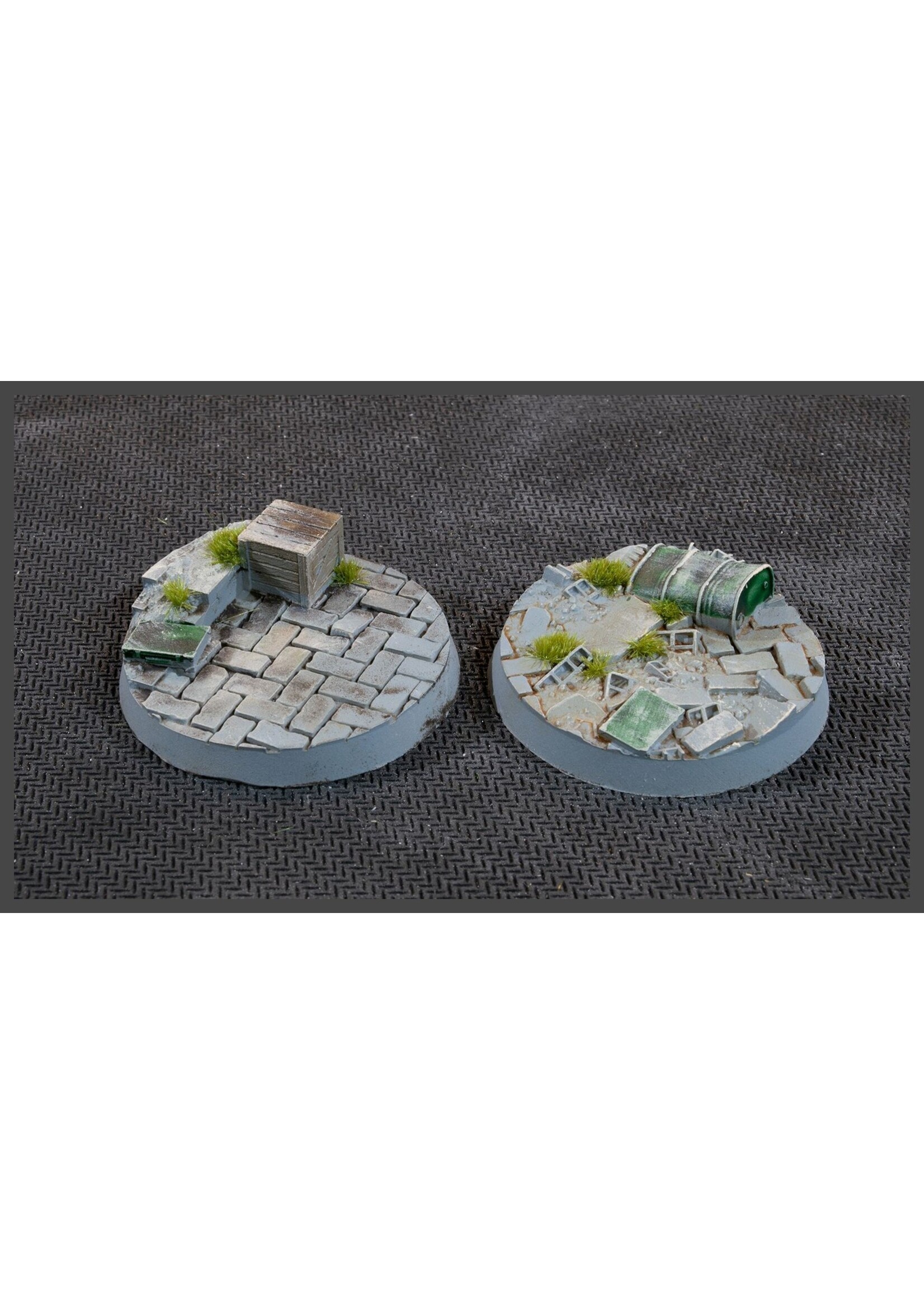 Gamers Grass Urban Warfare Bases Pre-Painted (5x 40mm Round)