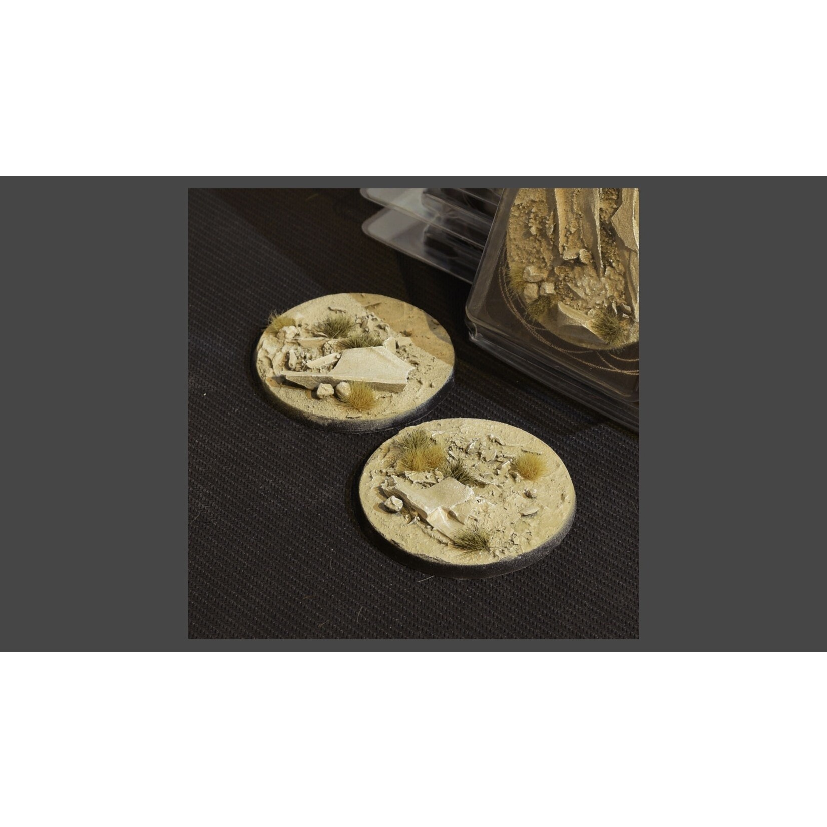 Gamers Grass Arid Steppe Bases Pre-Painted (2x 60mm Round)