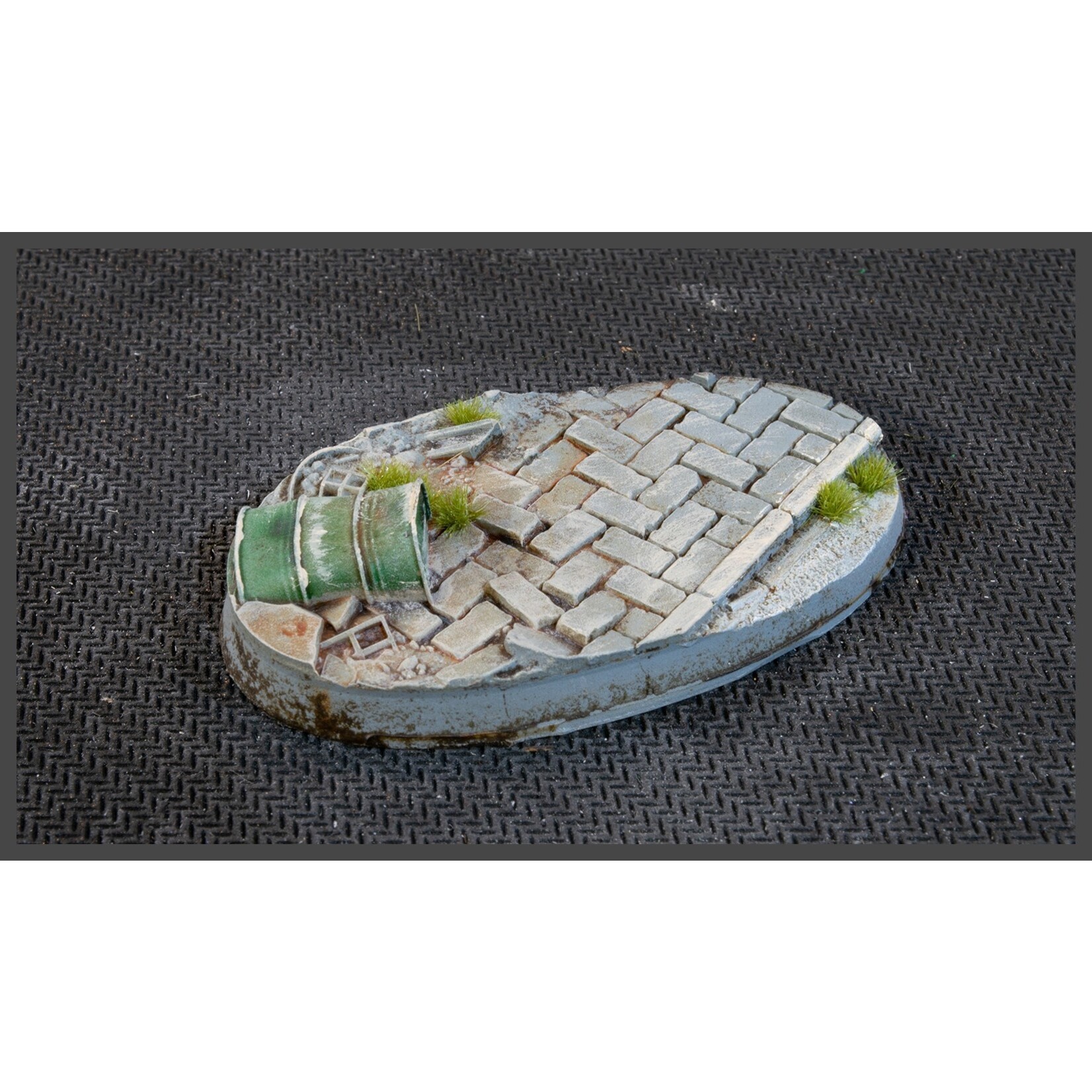 Gamers Grass Urban Warfare Bases Pre-Painted (4x 60mm Oval)