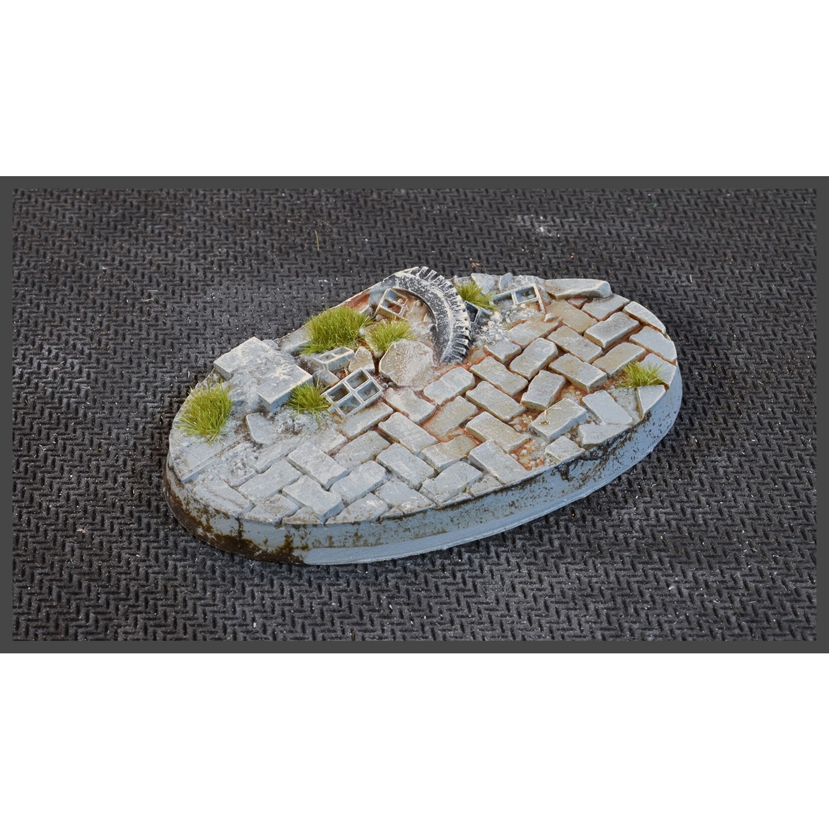 Gamers Grass Urban Warfare Bases Pre-Painted (4x 60mm Oval)