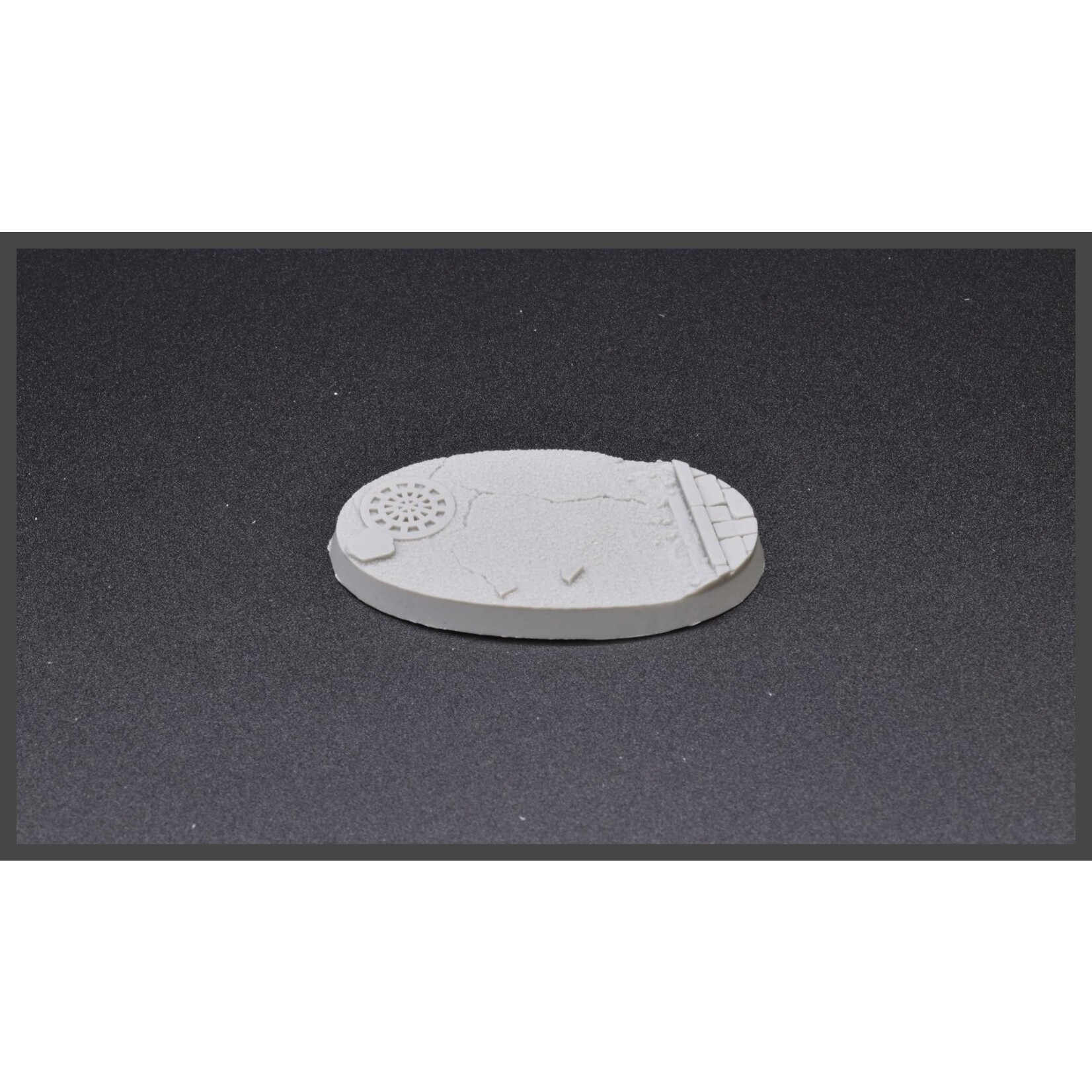 Gamers Grass Urban Warfare Resin Bases Unpainted (4x 60mm Oval) **