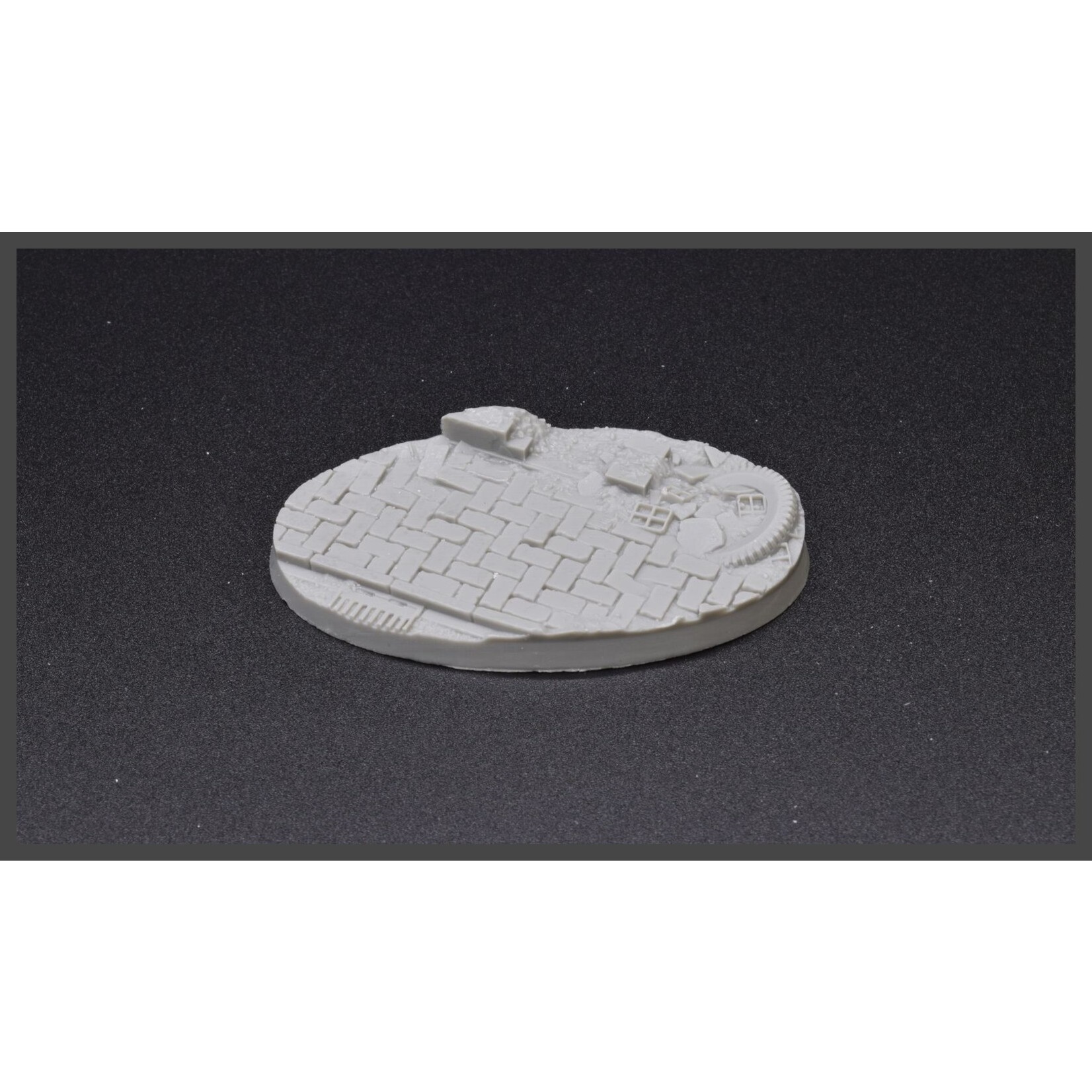 Gamers Grass Urban Warfare Resin Bases Unpainted (3x 75mm Oval)