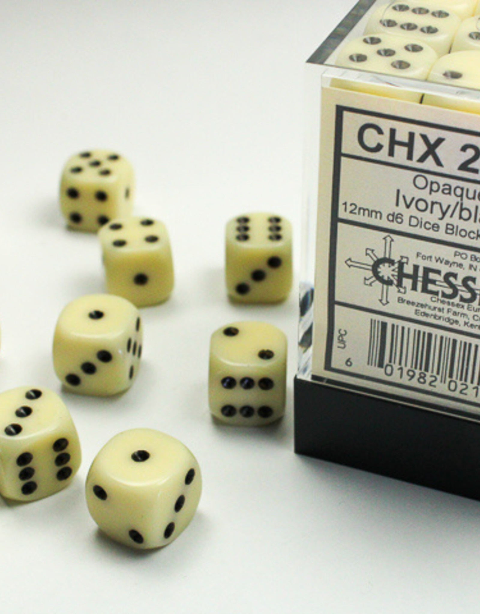 Chessex Chessex 36 x D6 Set Opaque 12mm - Ivory/Black