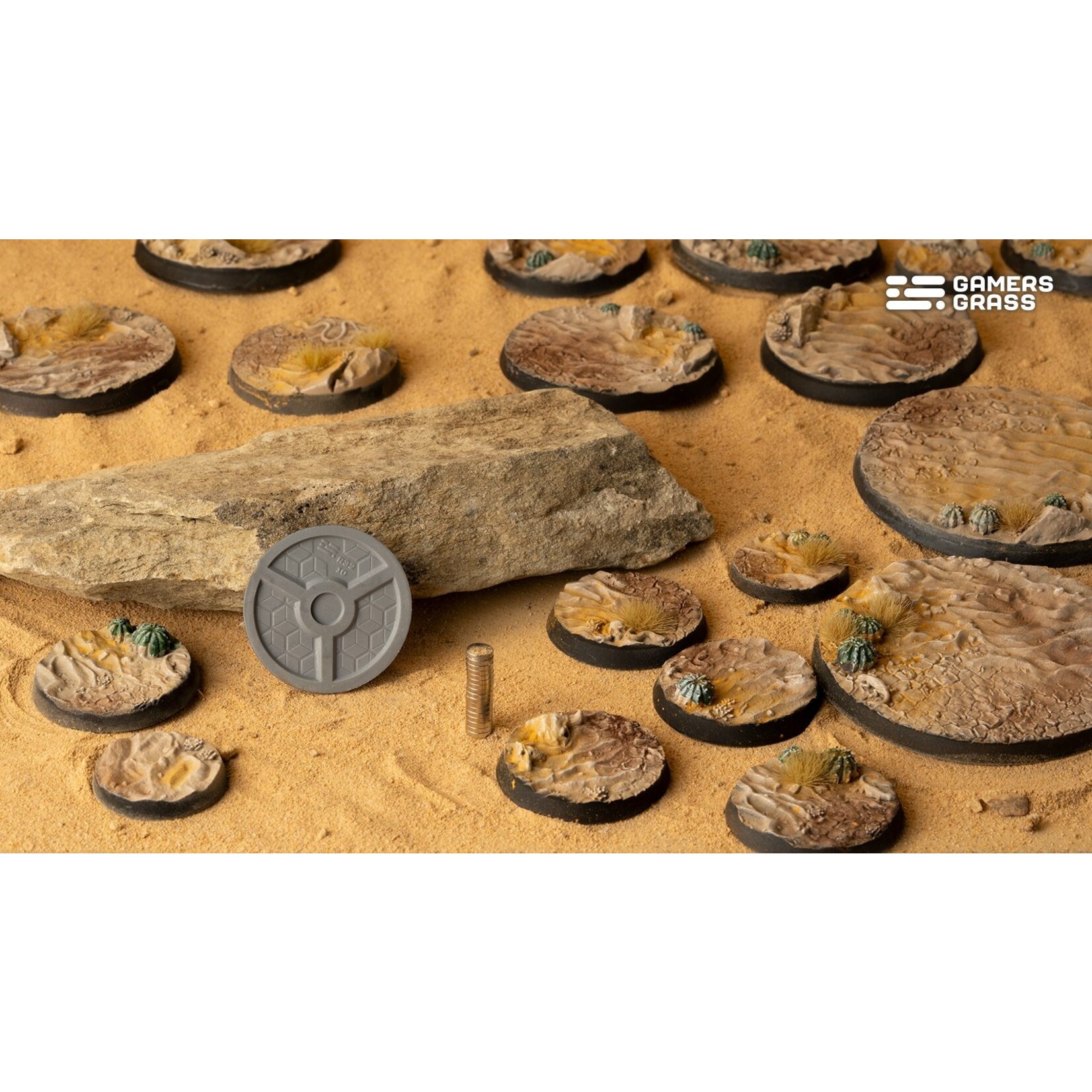 Gamers Grass Deserts of Maahl Bases Pre-Painted (8x 32mm Round)