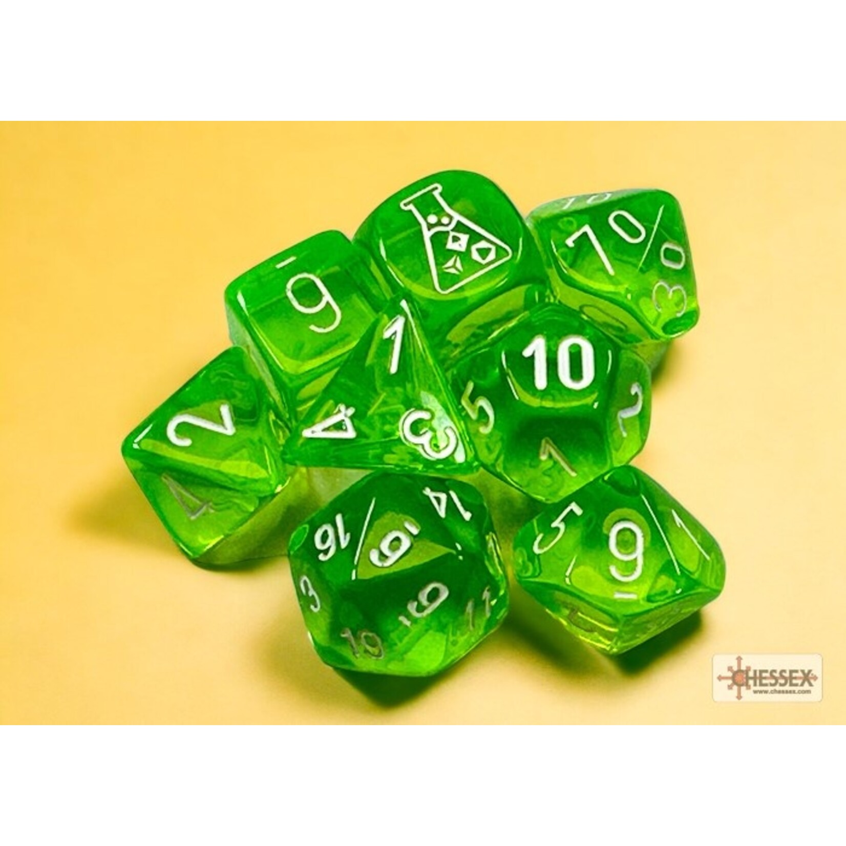 Chessex Chessex 8-Die set Lab Dice Translucent Rad Green/White