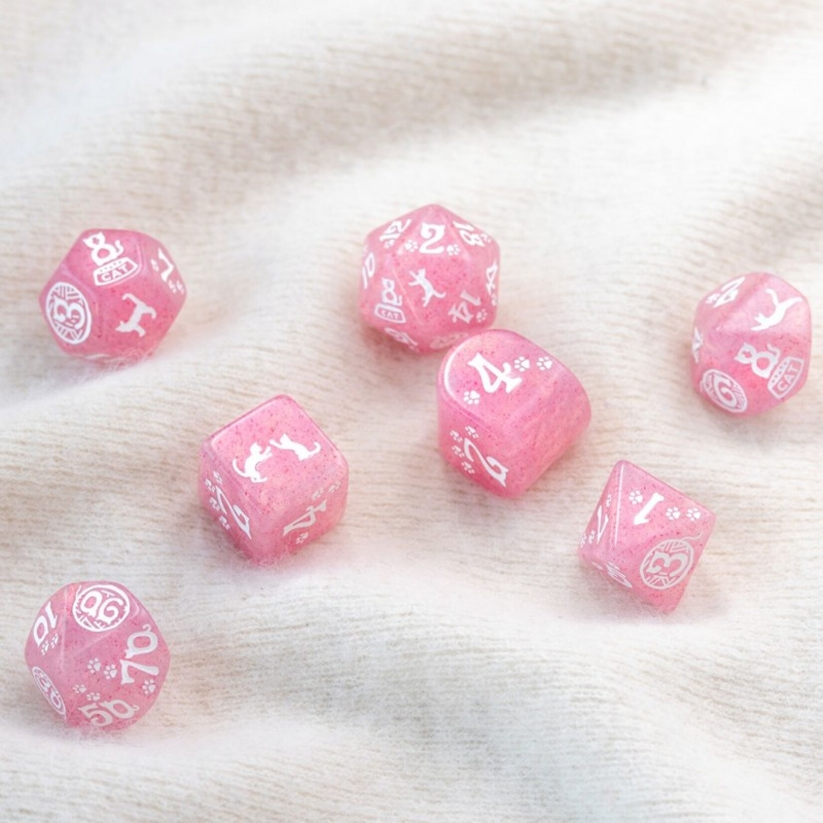 Q-Workshop CATS Modern Dice Set: Daisy (Pink)