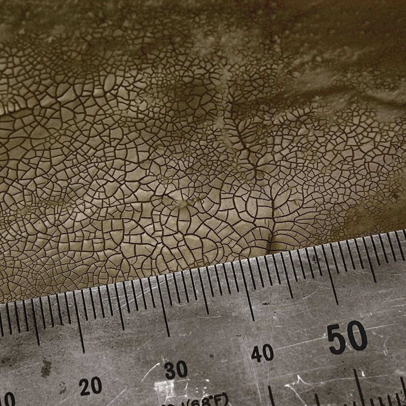 AK Interactive AK Terrains Dark & Dry Crackle Effects 100ml