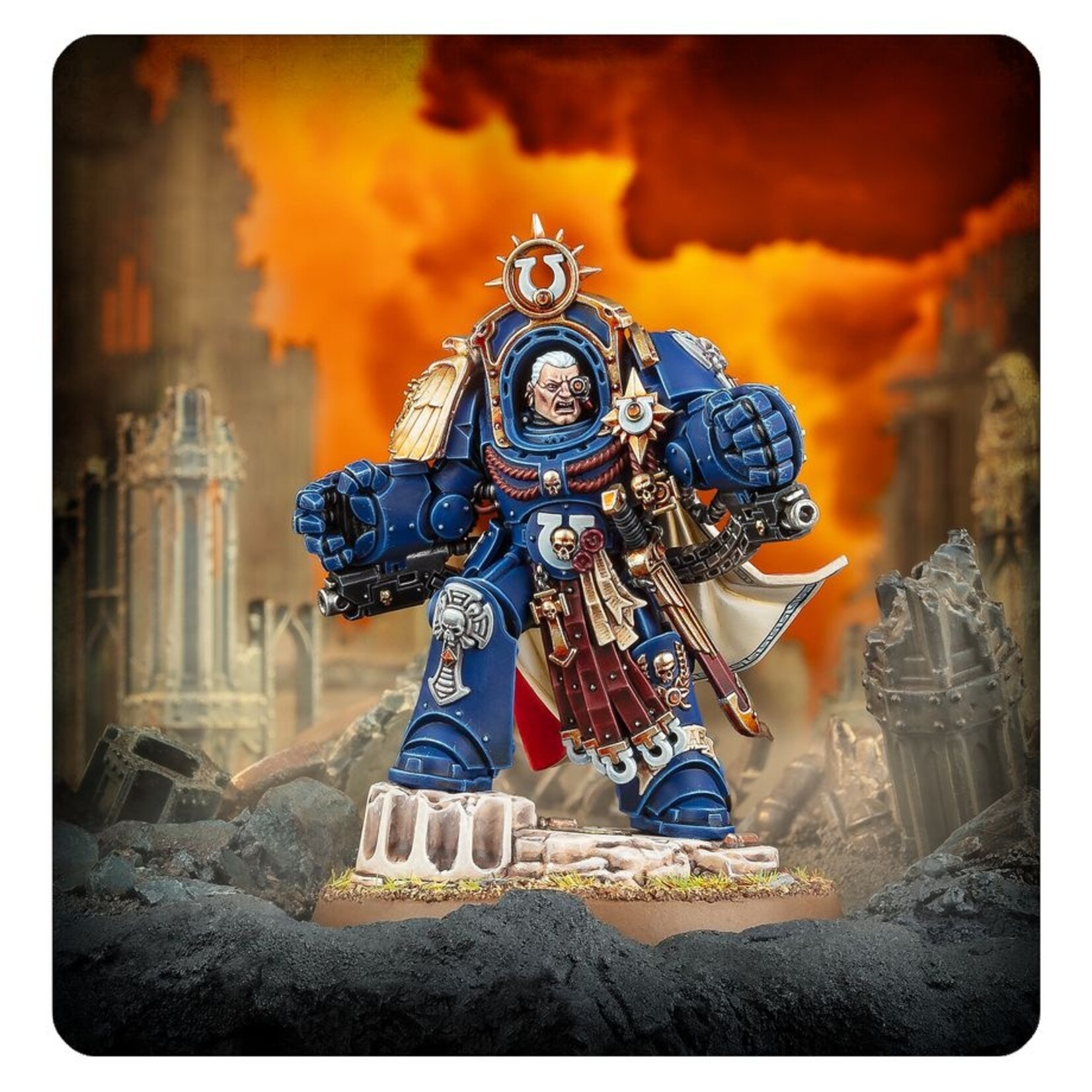 Games Workshop Ultramarines Marneus Calgar in Armour of Antilochus