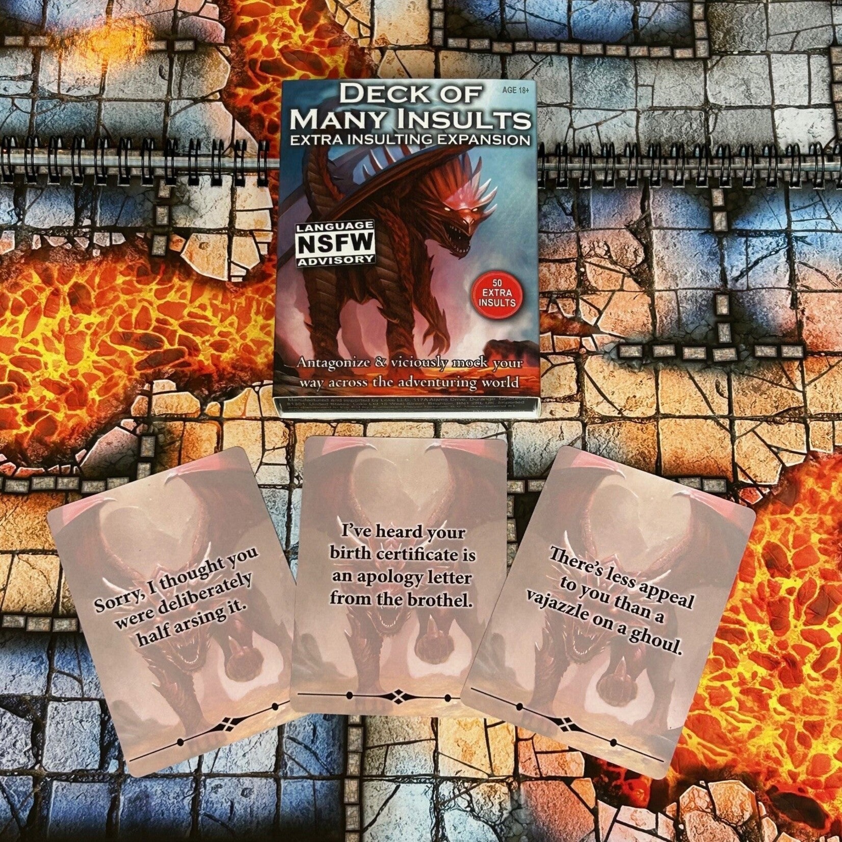 Loke Battlemats Extra Insulting Expansion Deck of Many Insults (EN)