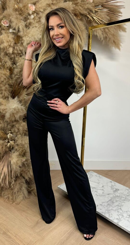 LINDSAY BEAUTY JUMPSUIT BLACK