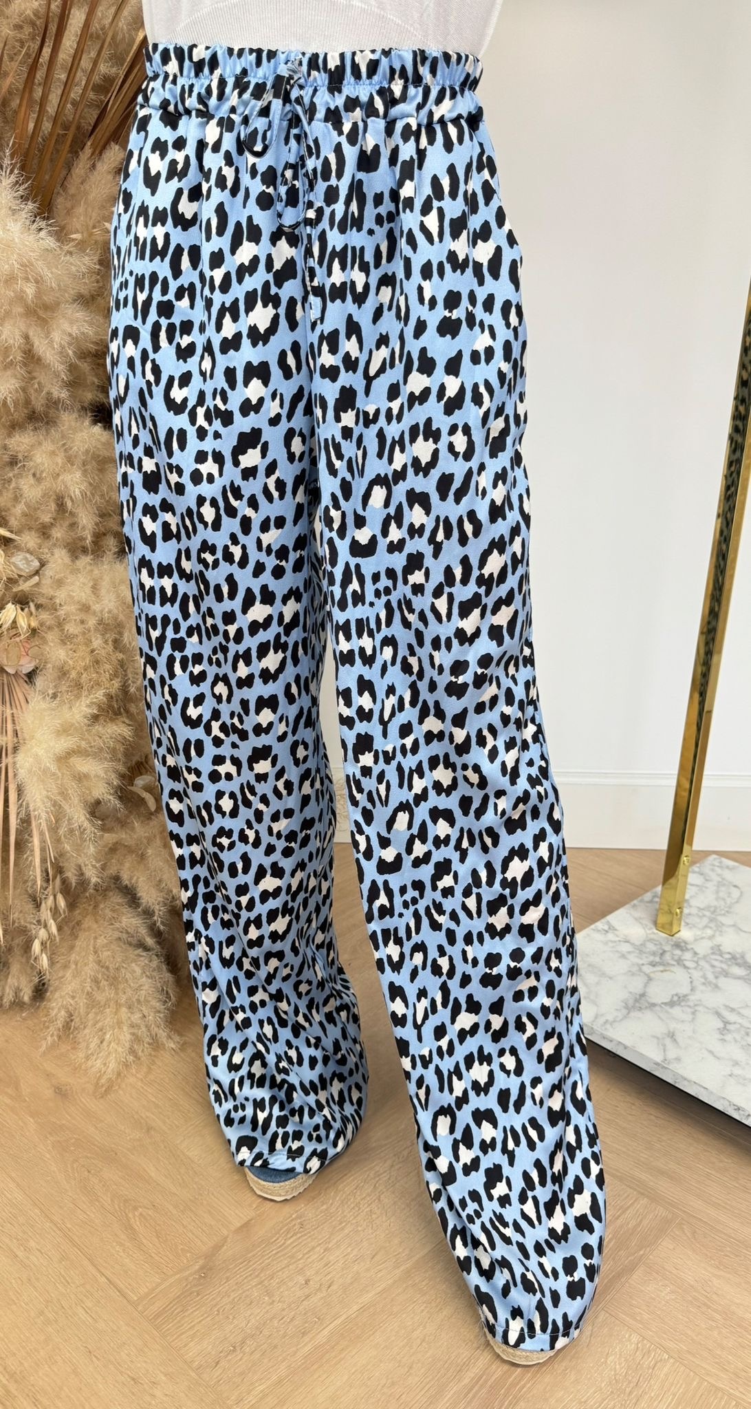 STRAIGHT LEG SATIN LEOPARD PANTS BLUE