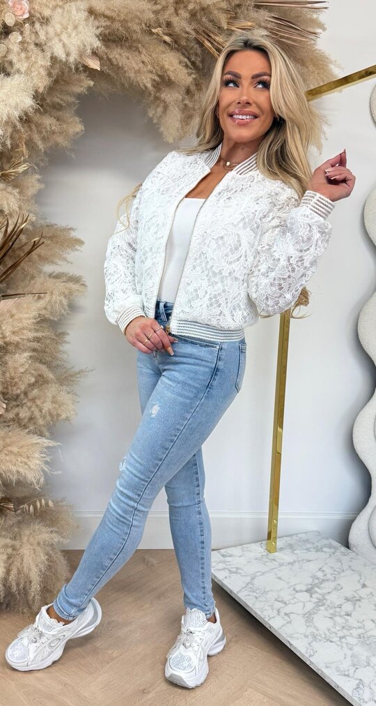 ALL OVER LACE VESTJE 19843 OFF WHITE