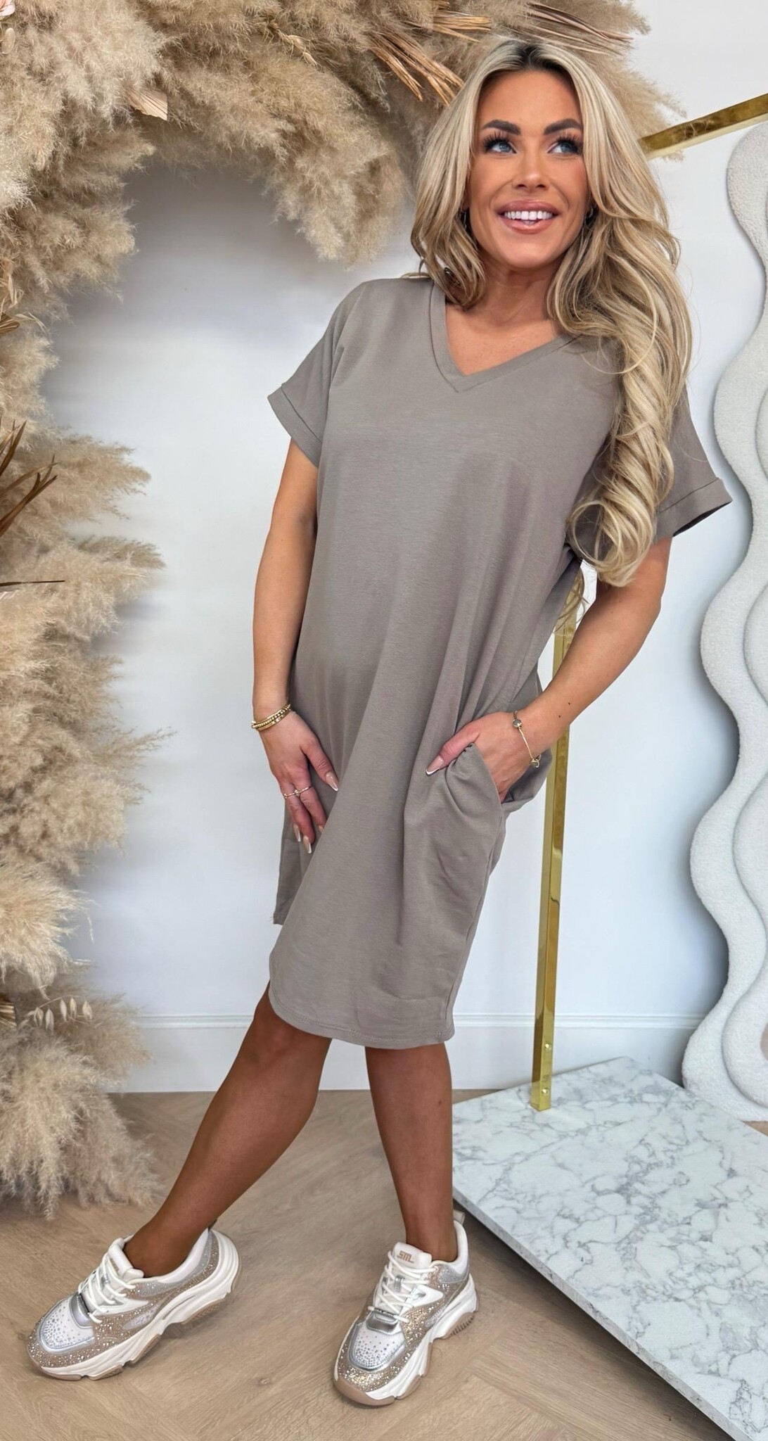 V NECK DRESS TAUPE