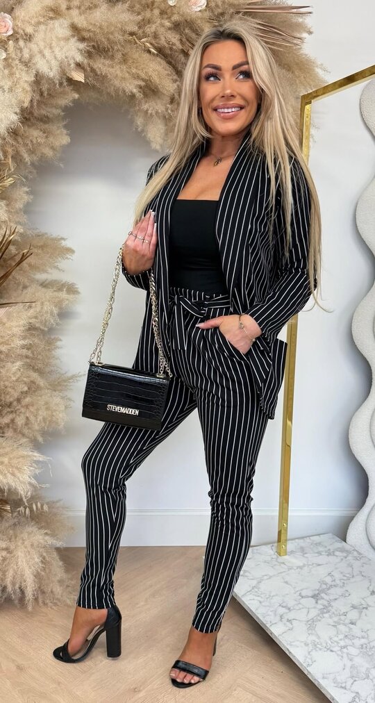 CLASSY STRIPE SET BLACK