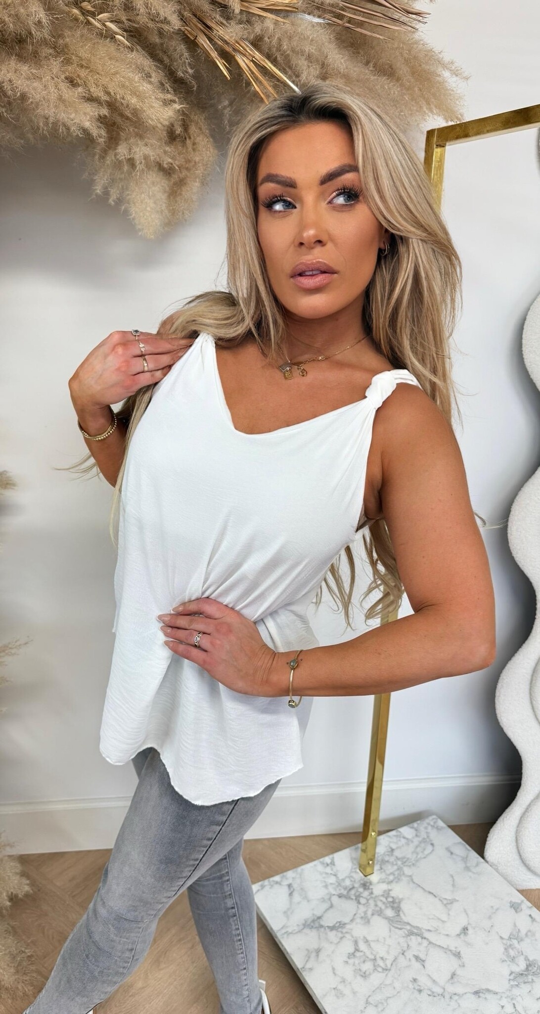 KNOT TOP OFFWHITE
