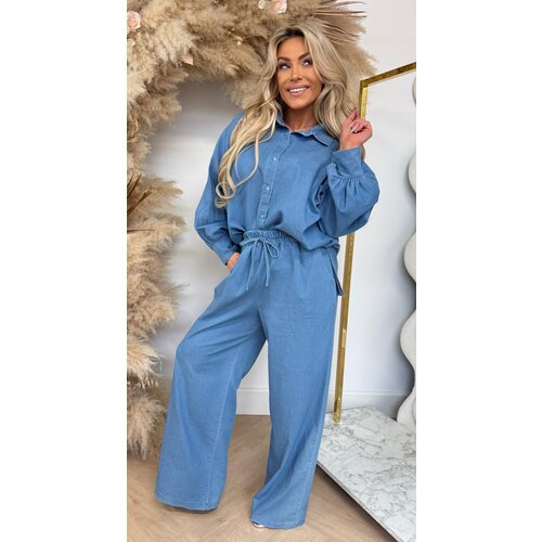 TRENDY DENIM SET BLOUSE + PANTS LIGHT DENIM TRENDY DENIM SET BLOUSE + PANTS LIGHT DENIM