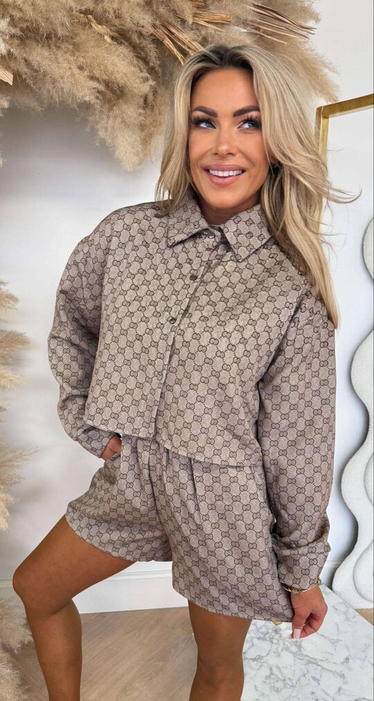MUSTHAVE NIKKI INSPIRED BLOUSE SET BEIGE