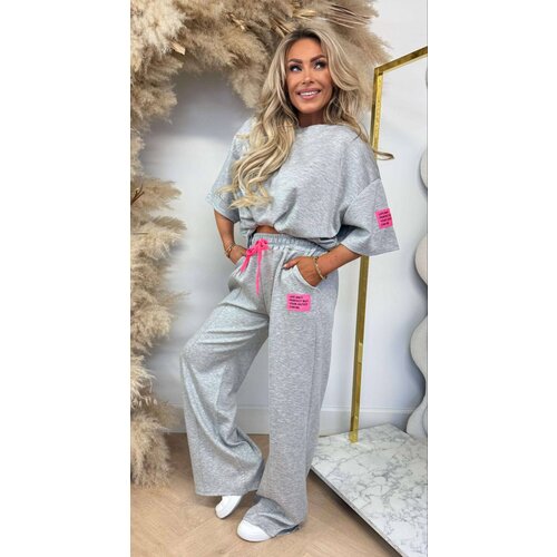 LIFE ISN'T PERFECT BUT YOUR OUTFIT CAN BE SET GREY/PINK LIFE ISN'T PERFECT BUT YOUR OUTFIT CAN BE SET GREY/PINK