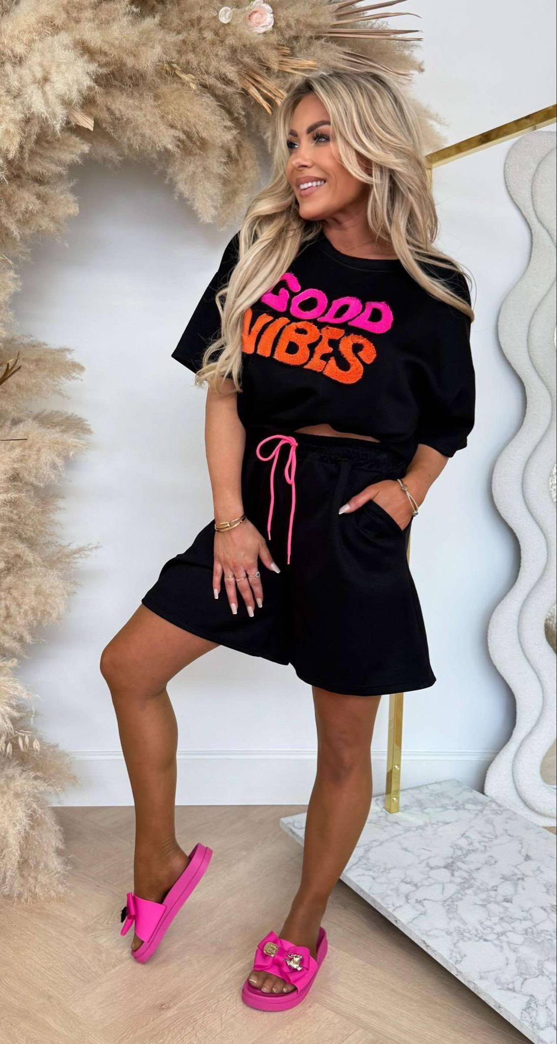 GOOD VIBES SET BLACK