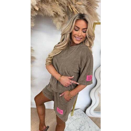 BESTSELLER BADSTOF SET TAUPE BESTSELLER BADSTOF SET TAUPE