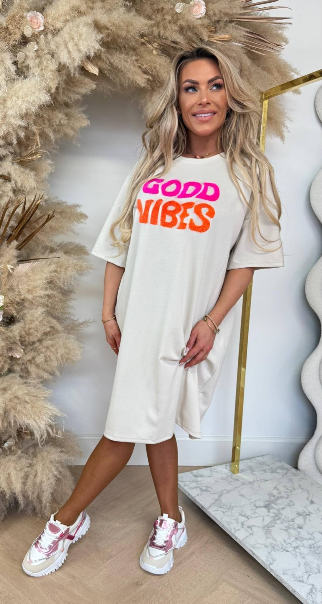 GOODY DRESS BEIGE
