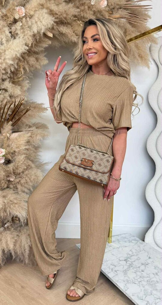 YU COMFY SET 12102 TAUPE