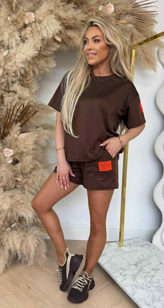EMBLEEM MUSTHAVE SET CHOCO