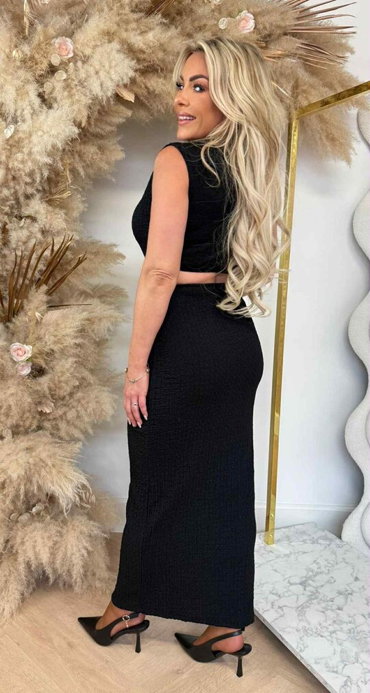 CUT DRESS BLACK