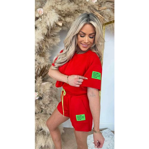 EMBLEEM MUSTHAVE SET RED EMBLEEM MUSTHAVE SET RED