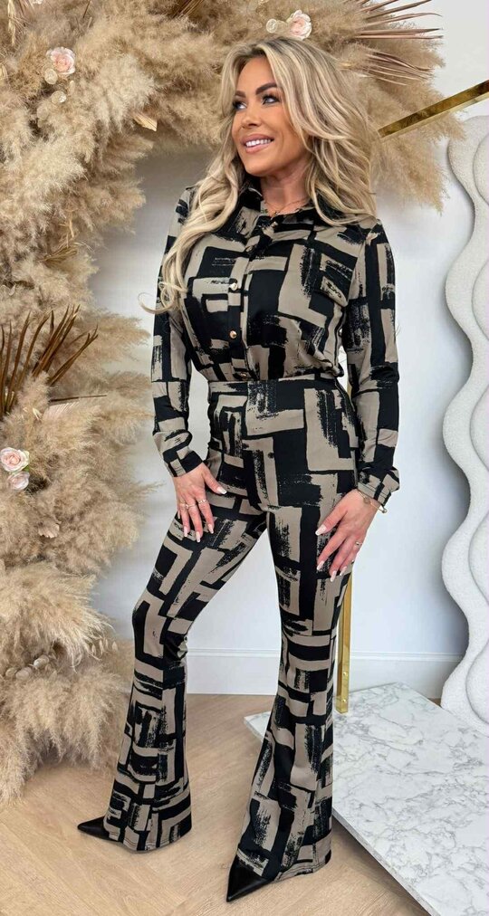 BY SWAN TRAVEL PRINT BLOUSE 9189 CAMEL