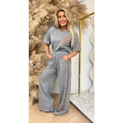 STRIPE GUC PANTS SET GREY STRIPE GUC PANTS SET GREY