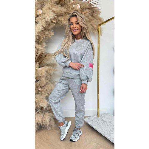 SO PERFECT EMBLEEM SET GREY SO PERFECT EMBLEEM SET GREY