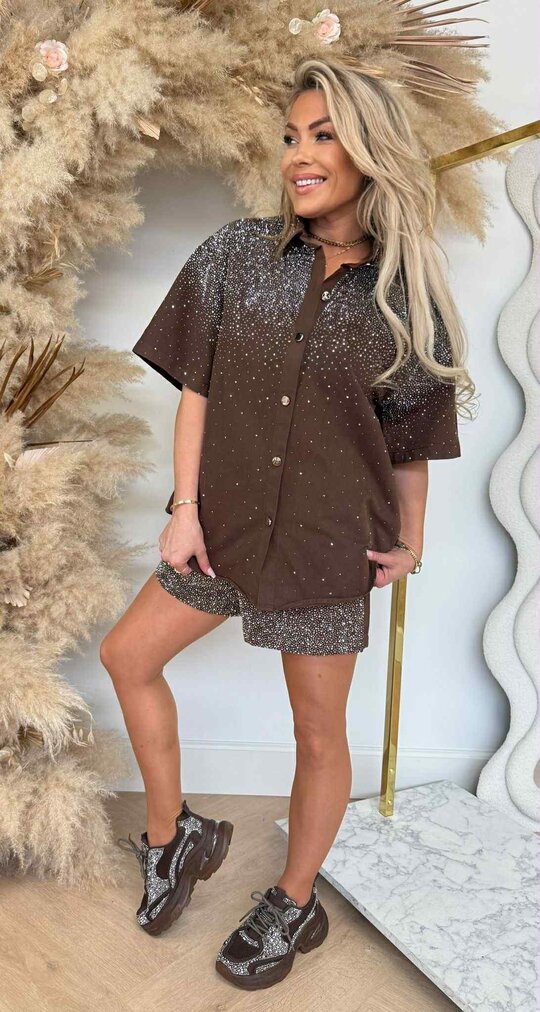 SPARKLING SET BLOUSE + SHORT 212 CHOCO SPARKLING SET BLOUSE + SHORT 212 CHOCO