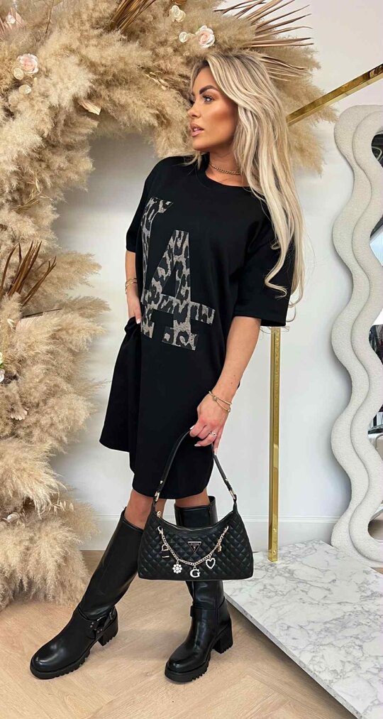 LA LEO LONG TEE BLACK