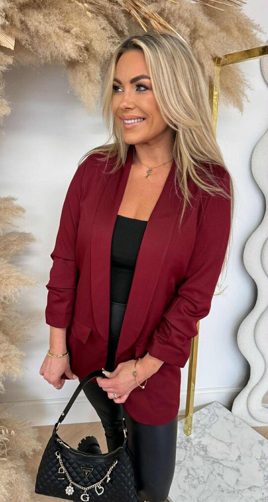 MUSTHAVE CROPPED MOUW BLAZER BORDEAUX