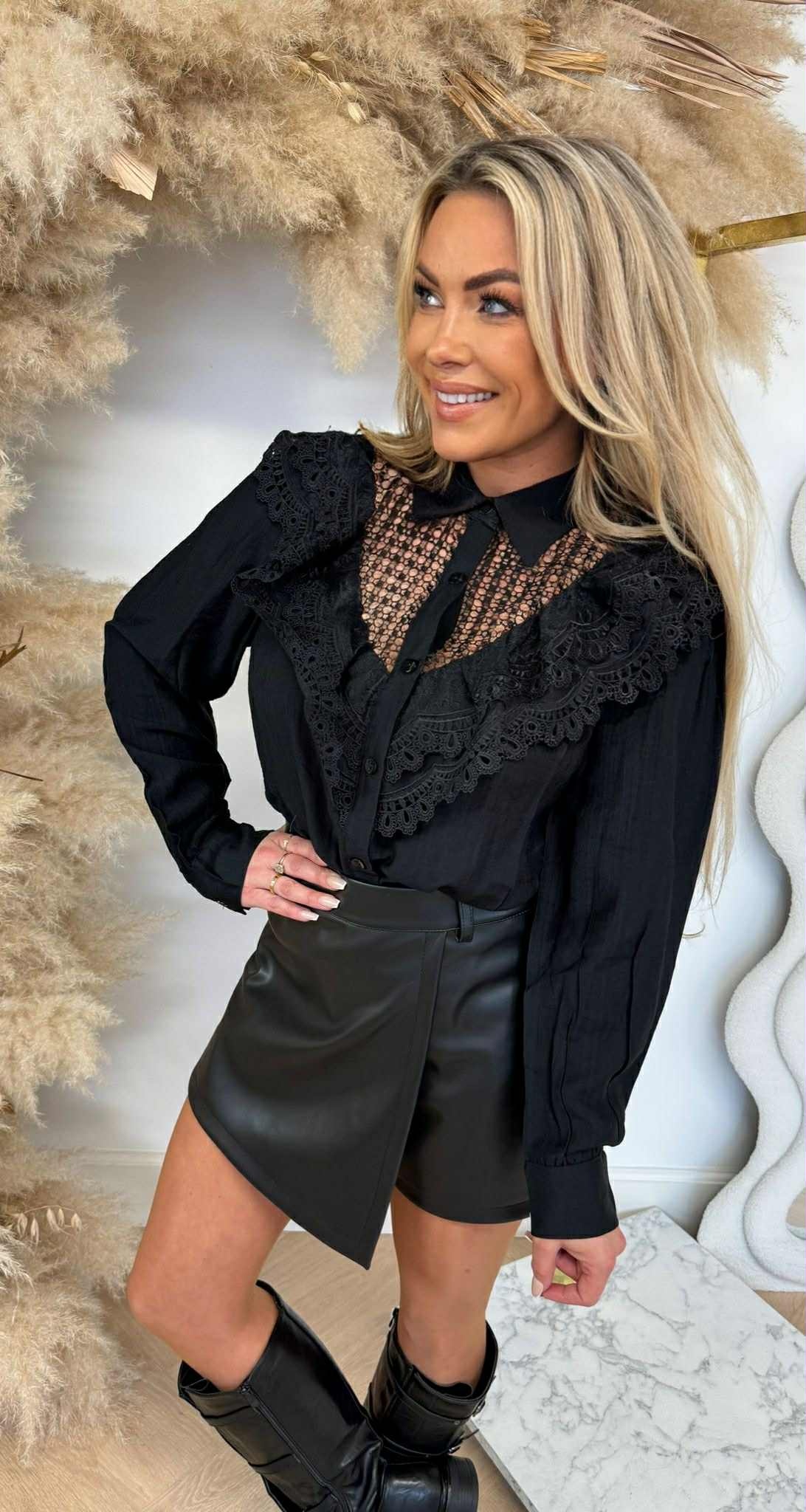 BRODERIE BLOUSE 3539 BLACK