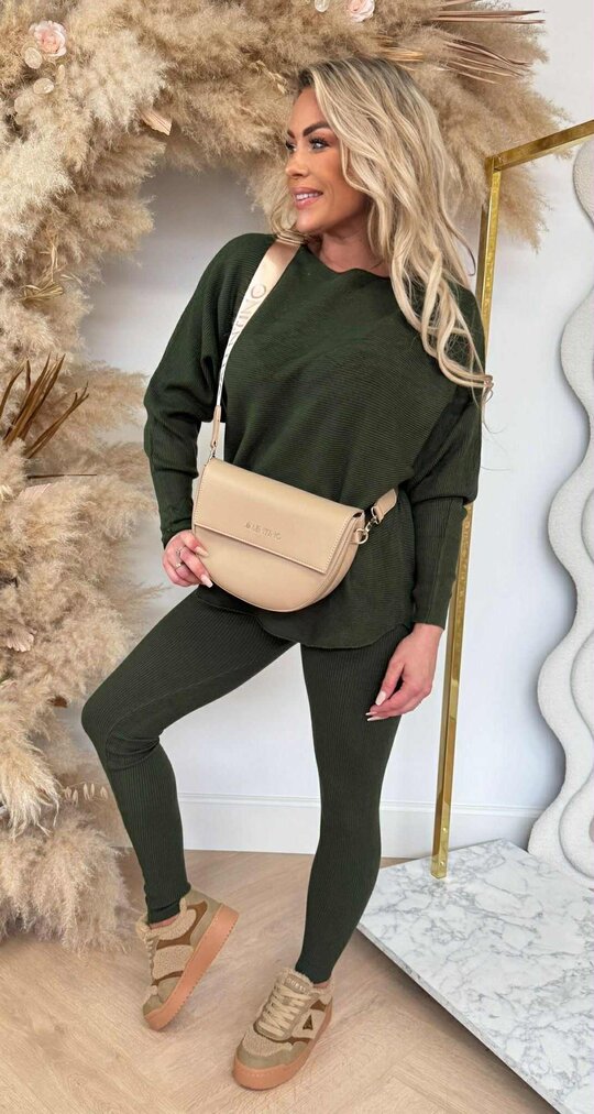 COMFY 2 PIECE SET 9819 ARMYGREEN