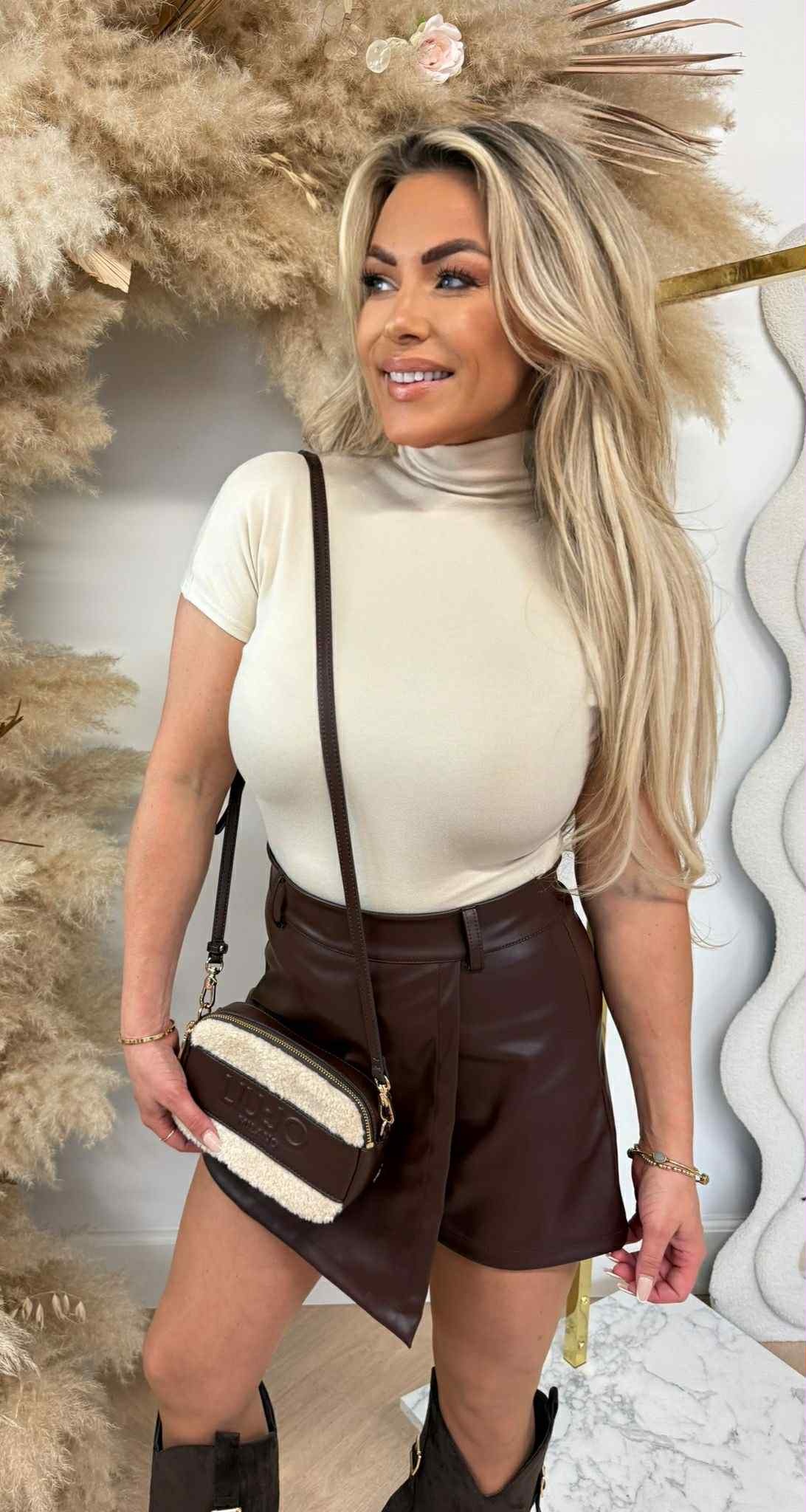 BY SWAN TURTLE TOP 9165 BEIGE BY SWAN TURTLE TOP 9165 BEIGE